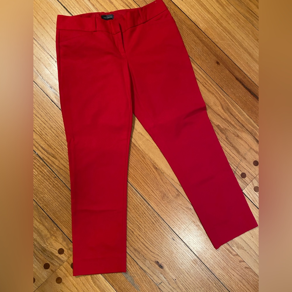 Limited red skinny pants